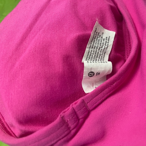 2 for $25 Lululemon Flow Y Sportsbra - Picture 2 of 3